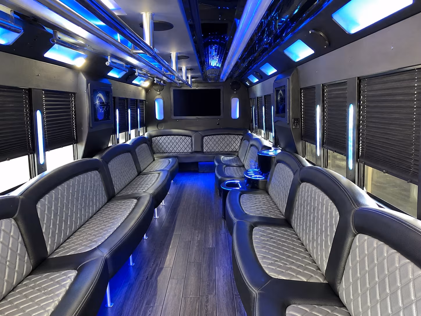 Sacramento Winery Tour & Pub Crawl Transportation party bus exterior