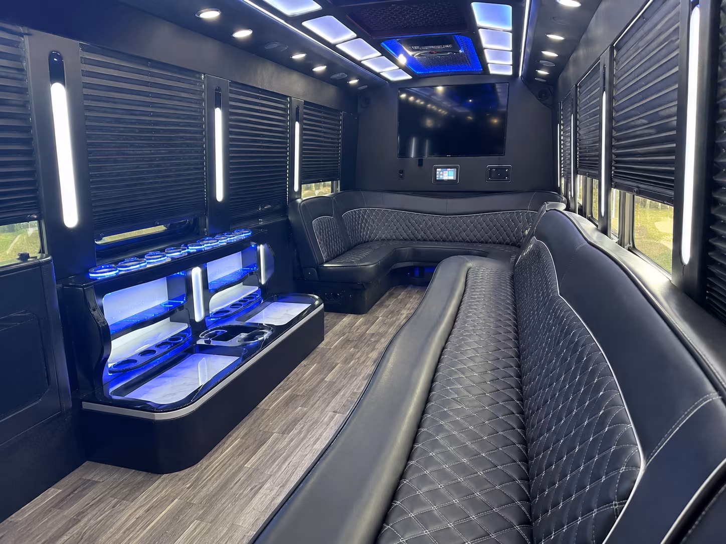 Sacramento Winery Tour & Pub Crawl Transportation party bus exterior