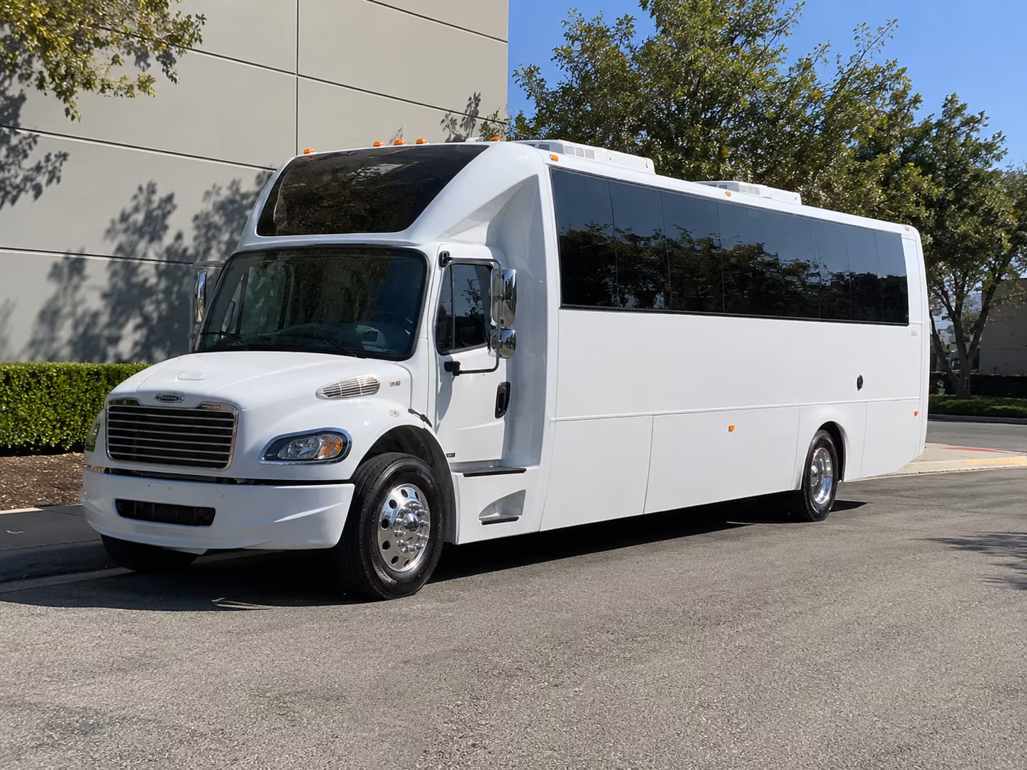 Sacramento Winery Tour & Pub Crawl Transportation onboard seating